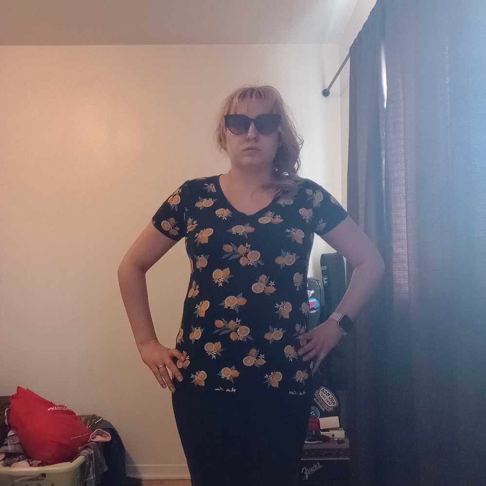 Black T-Shirt With Lemons
